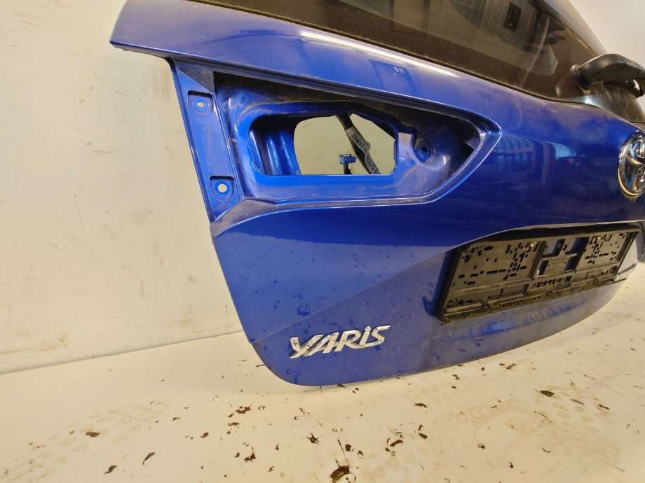 Bakluke combi til Toyota Yaris 2014-2020 (Type III, Fase 2)  (TOYOTA|768010D922|670050D540|)