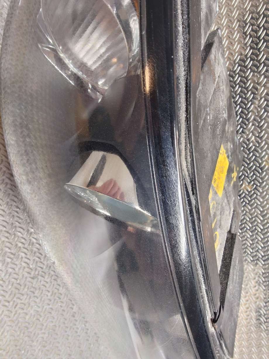 Frontlykt høyre halogen til Volvo S40 2004-2007 (Type II, Fase 1) (VOLVO|31335231||30698874)