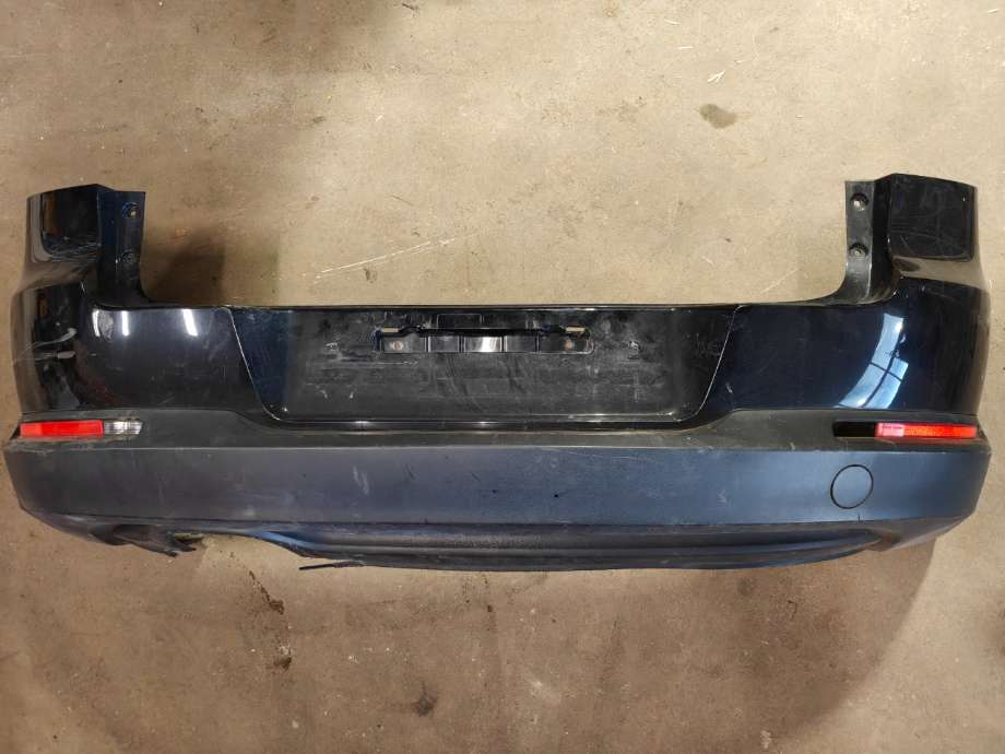 Støtfanger bak til VW Tiguan 2011-2016 (Type I, Fase 2)  (VOLKSWAGEN|5N0 807 521    9B9|5N0 807 421 G  GRU|)