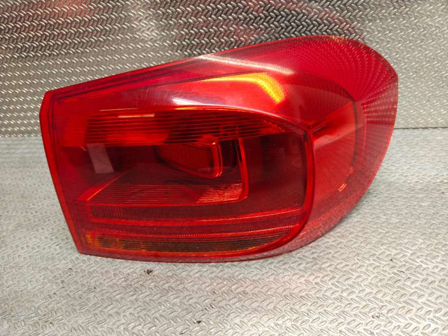 Baklykt høyre til VW Tiguan 2011-2016 (Type I, Fase 2) (VOLKSWAGEN|5N0 945 096 Q|)