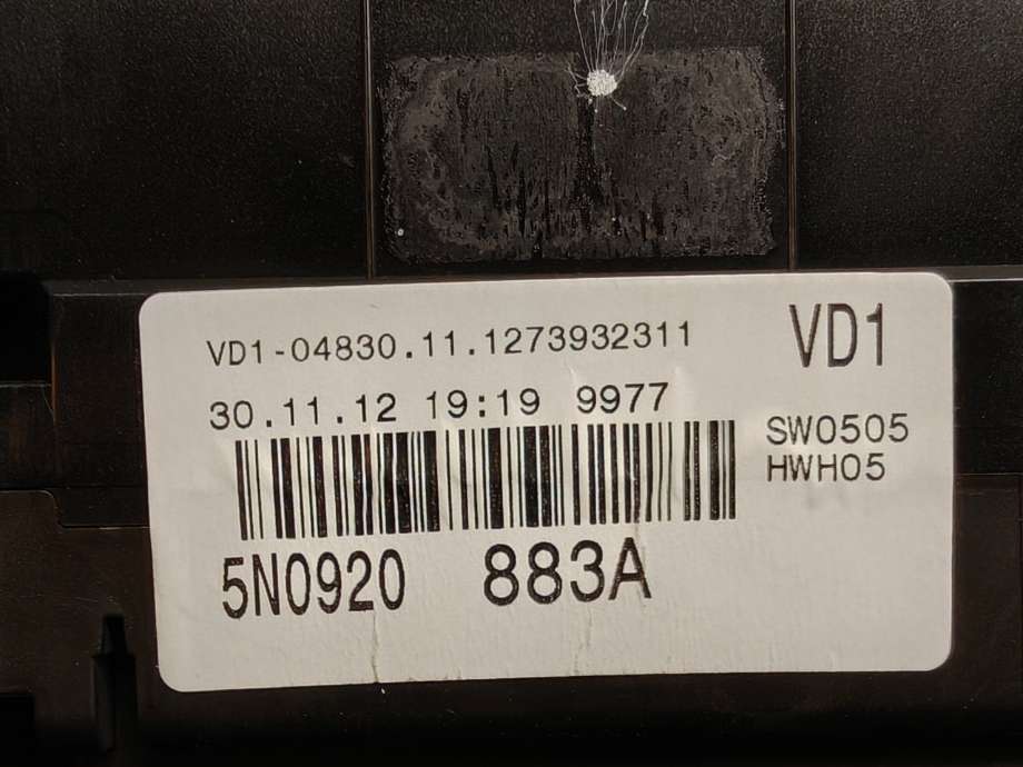 Instrumentpanel til VW Tiguan 2011-2016 (Type I, Fase 2)  (VOLKSWAGEN|5N0 920 883 A|5N0 920 883 AX)