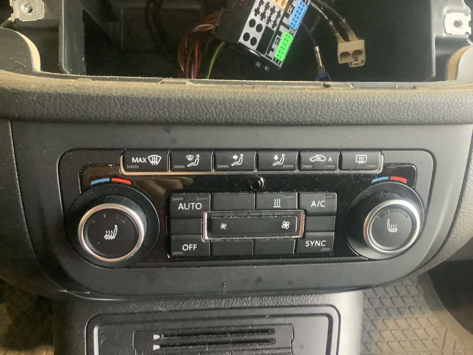 Varmeapparat betjening til VW Tiguan 2011-2016 (Type I, Fase 2) (VOLKSWAGEN|)