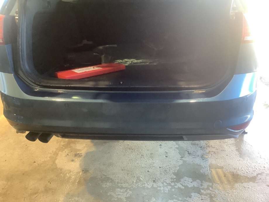 Støtfanger bak til VW Golf VII 2012-2017 (Fase 1)  (VOLKSWAGEN|5G9 807 417 L|)