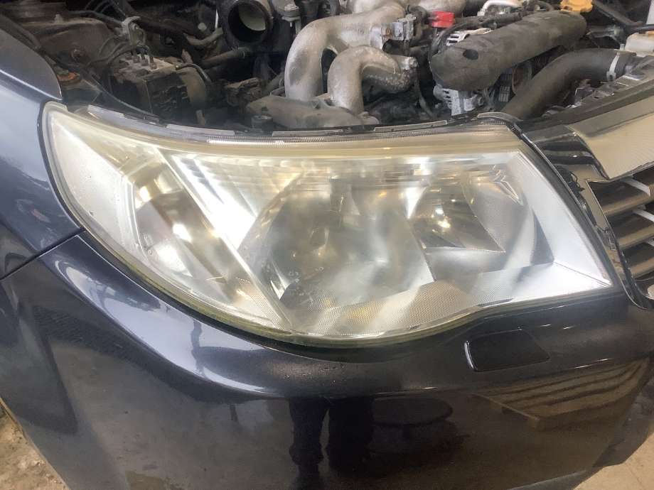 Frontlykt høyre halogen til Subaru Forester, 2008-2013 (Type III)  (SUBARU|84001SC120)