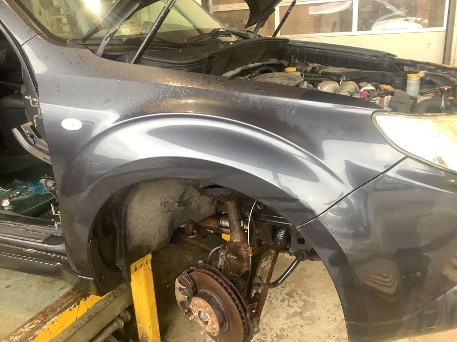 Skjerm høyre foran til Subaru Forester, 2008-2013 (Type III)  (SUBARU|)