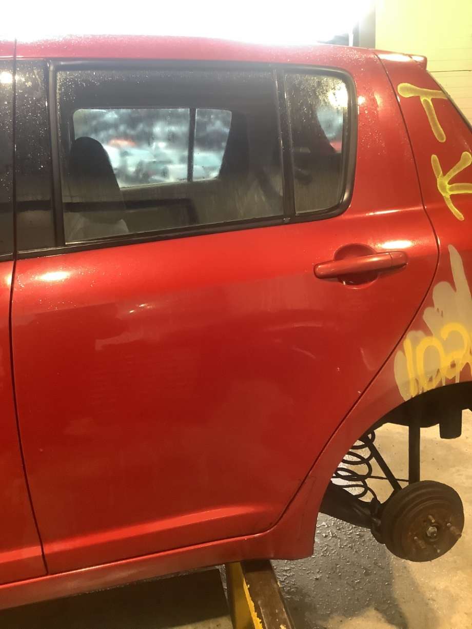 Dør venstre bak til Suzuki Swift, 2005-2010  (SUZUKI|)