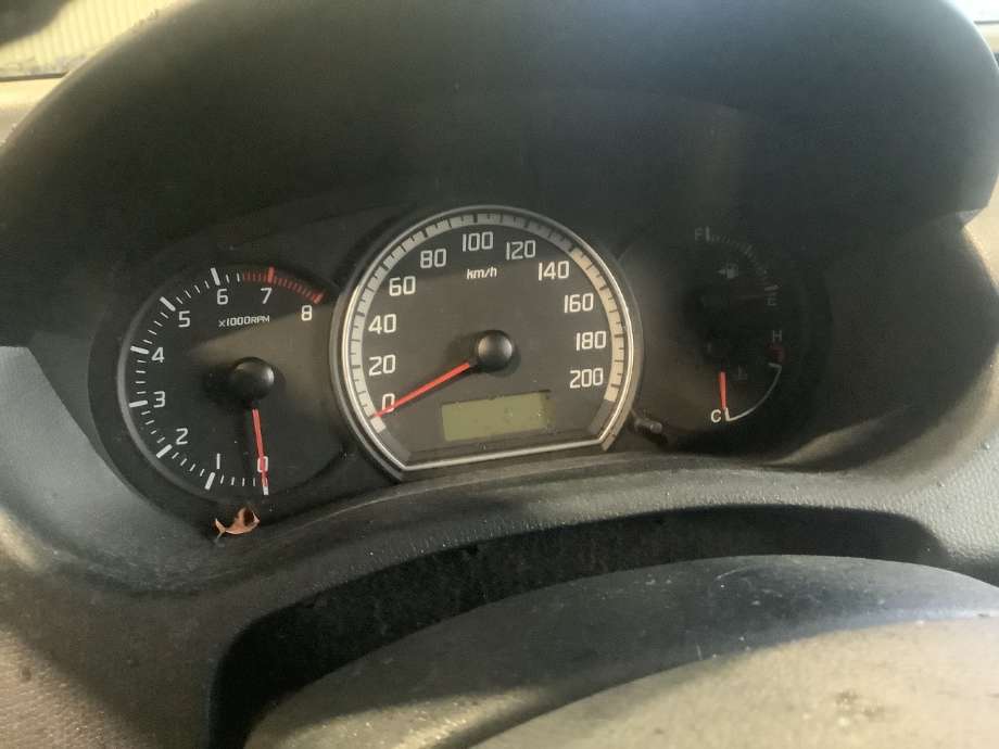 Instrumentpanel til Suzuki Swift 2005-2010 (SUZUKI|)