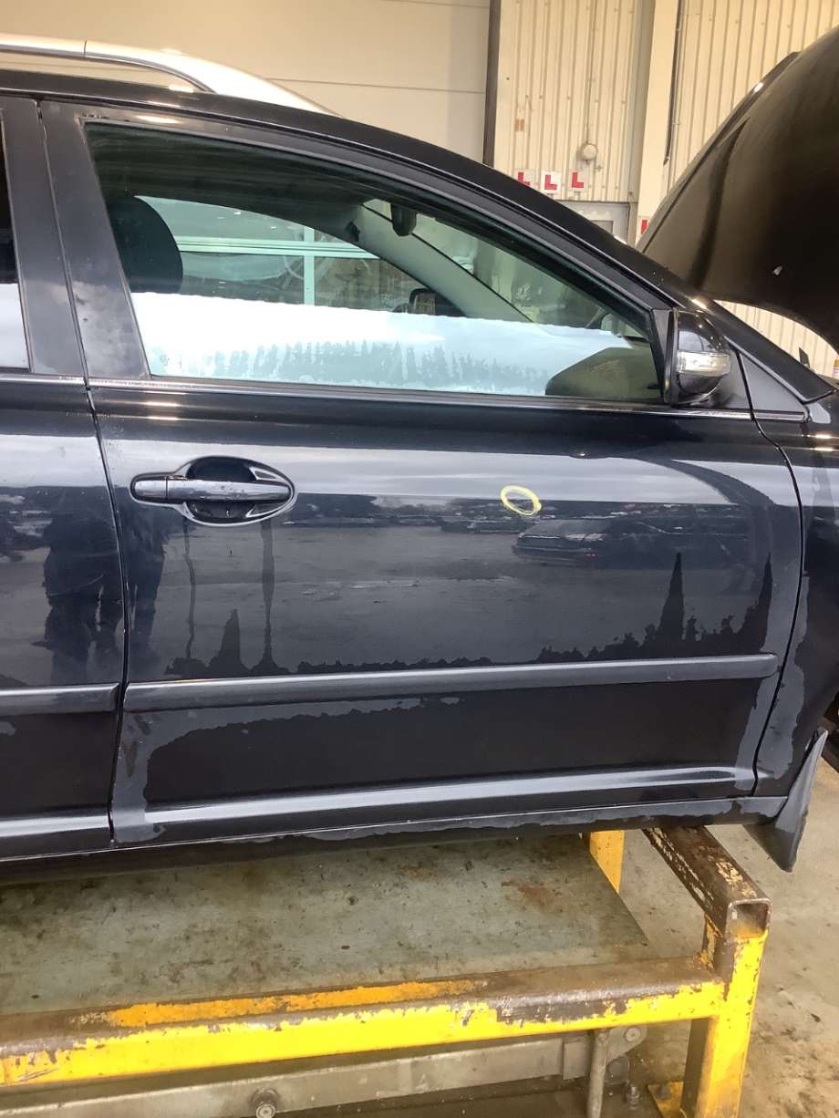Dør høyre foran til Toyota Avensis, 2003-2008 (Type II)  (TOYOTA|)