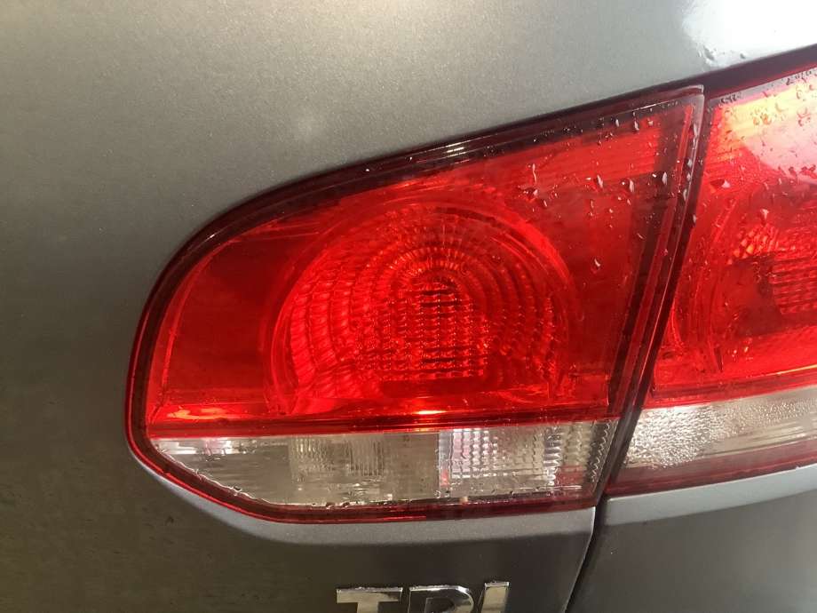 Baklykt høyre indre til VW Golf VI, 2008-2012  (VOLKSWAGEN|5K0 945 094 G)