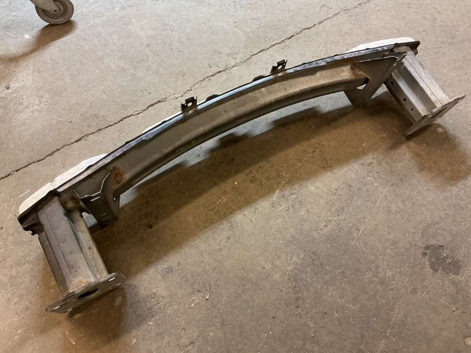 Fjærbein høyre foran til Ford Transit 2006-2013  (FORD|ME6C1J-18K045-BA|1935920|)