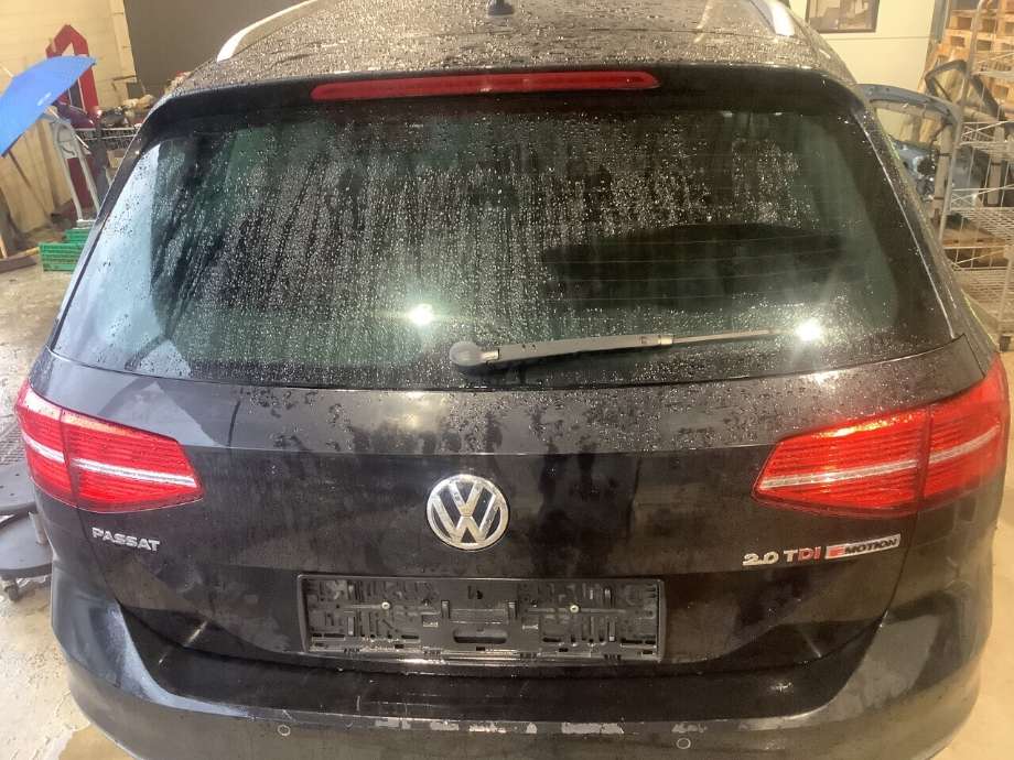 Bakluke til VW Passat, 2015-2019 (Fase 1) (B8) (B8) (VOLKSWAGEN|)