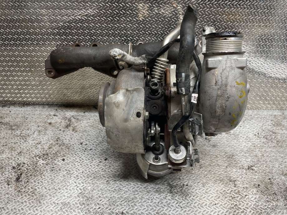 Turbo til VW Passat 2015-2019 (Fase 1) (B8) (B8) (04L253124A|)