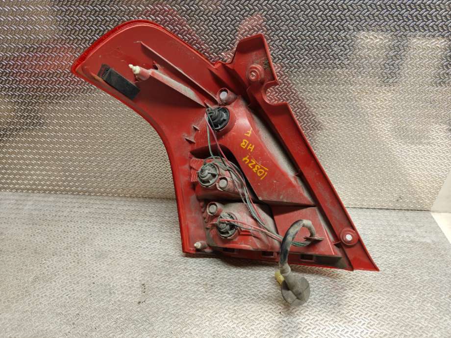 Baklykt høyre til Suzuki Swift 2005-2010  (SUZUKI|3565063J00|)
