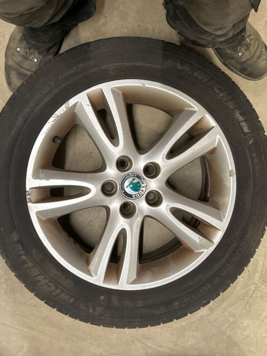 Felgsett aluminium til Škoda Fabia 2007-2010 (Type II, Fase 1) (SKODA||5J0601025B)