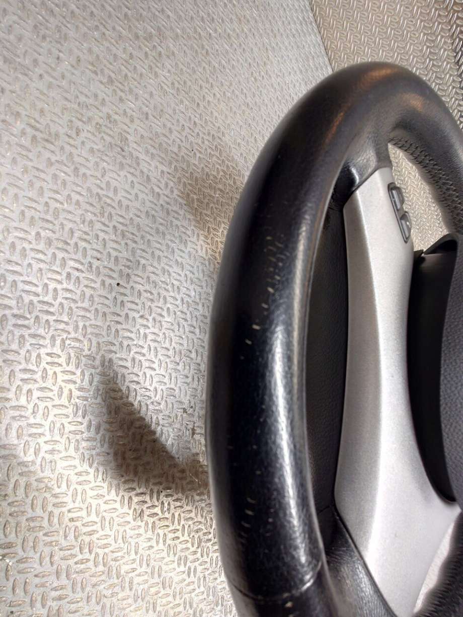 Ratt til BMW 1-Serie 2004-2011 (E81/E82/E87/E88) (E81/E82/E87/E88) (BMW||32 30 6 795 570)