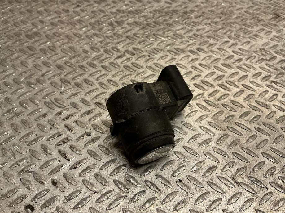 Parkeringssensor foran til BMW 3-Serie 2005-2011 (E90/E91/E92/E93) (E90/E91/E92/E93) (BMW|66206935597|)
