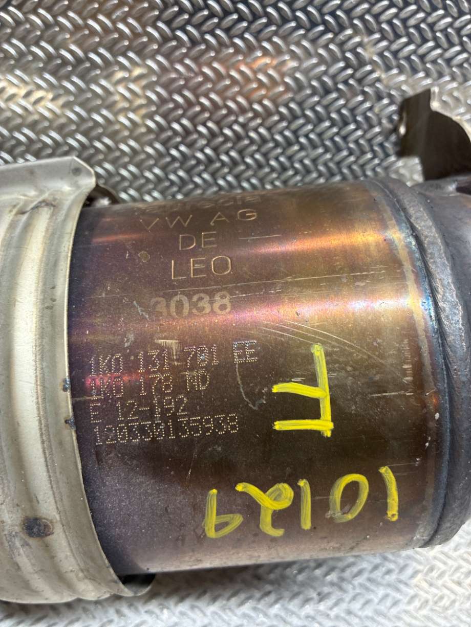 Katalysator til VW Beetle 2011-2018 (Type II)  (VOLKSWAGEN|1K0254201GX||1K0131701EE)