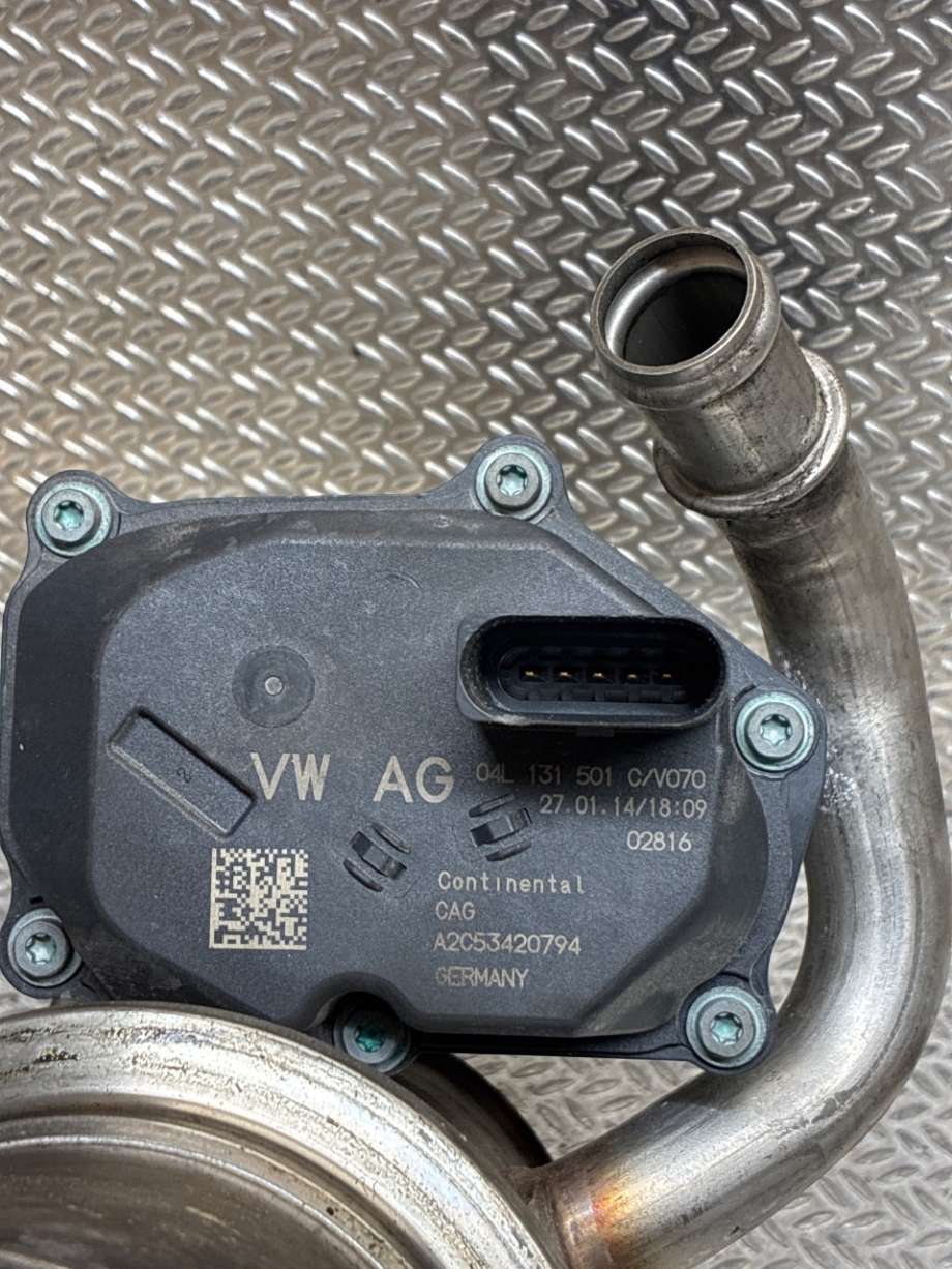 EGR-kjøler til VW Golf VII 2012-2017 (Fase 1)  (VOLKSWAGEN|04L131512BQ|04L131512D)