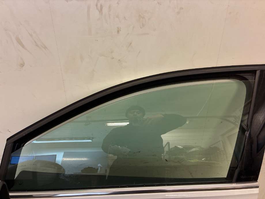 Siderute venstre foran til VW Golf VIII 2020-->>  (VOLKSWAGEN|5H4845201A|)