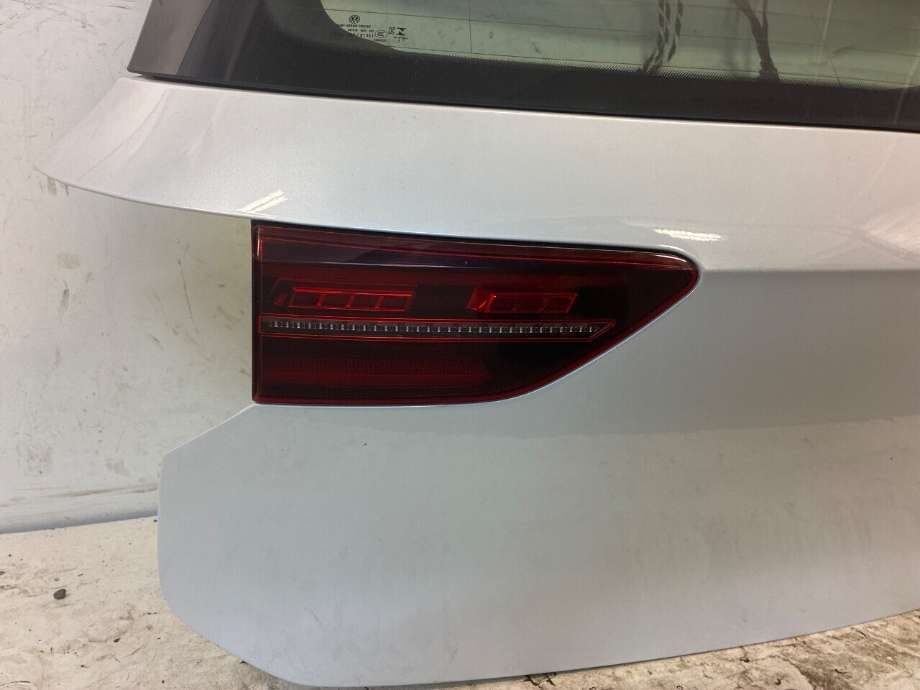 Baklykt venstre indre til VW Golf VIII, 2020-->>  (VOLKSWAGEN|5H0945307)
