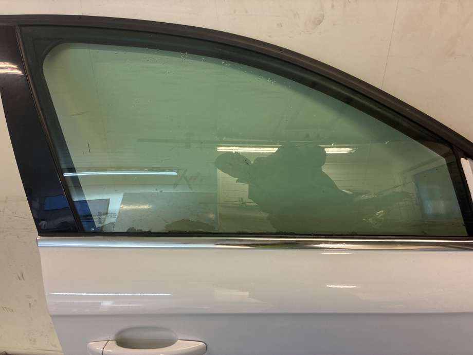 Siderute høyre foran til Audi A4, 2007-2014 (Type IV) (B8) (B8) (AUDI|8K0845202C)