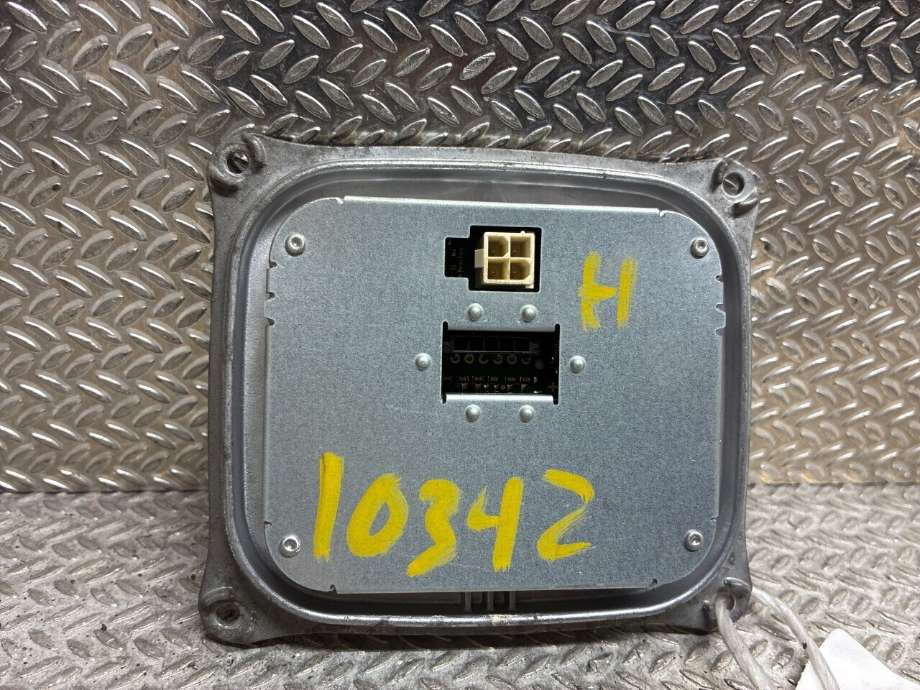 Styreenhet xenon/ballast til Audi A4, 2007-2014 (Type IV) (B8) (B8) (AUDI|8K0941597E)