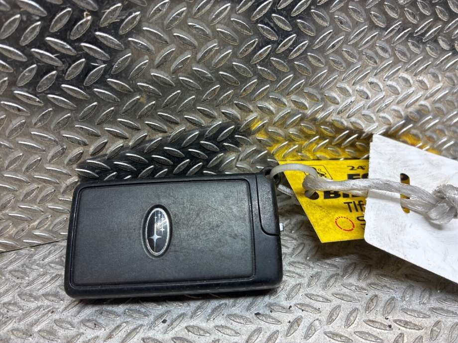 Nøkkel til Subaru Outback 2009-2014 (Type IV)  (SUBARU|88835AG010|)