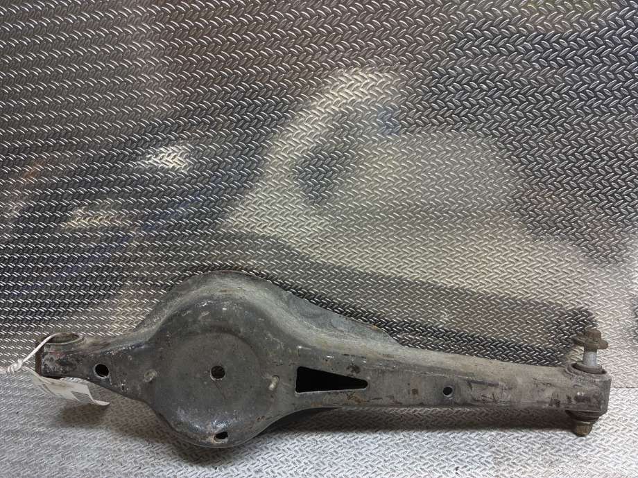 Diverse deler til Volvo V60/V60 CC, 2013-2018 (Type I, Fase 2)  (VOLVO|31429119)