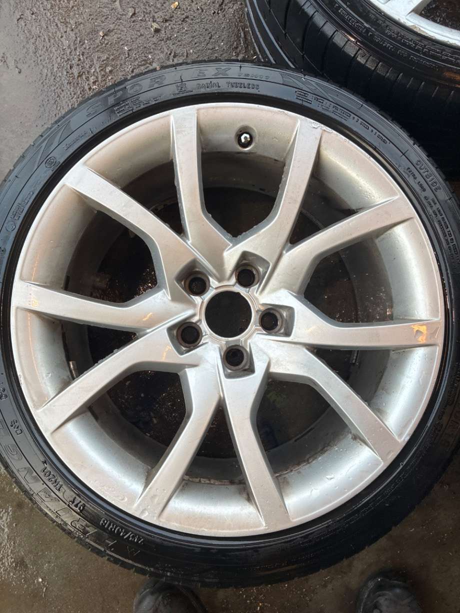 Felgsett aluminium til Audi A5 2007-2016 (Type I)  (AUDI||8T0601025E)