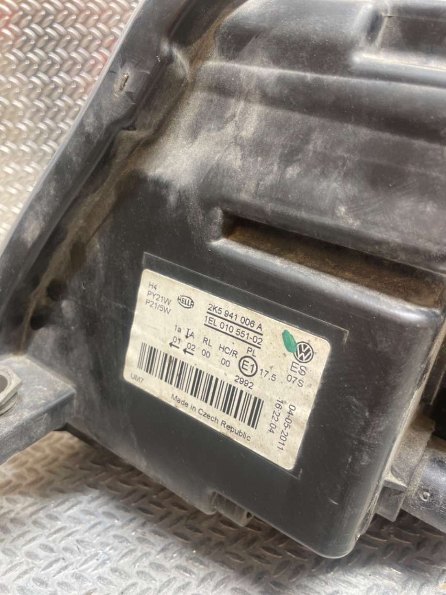 Frontlykt høyre halogen til VW Caddy 2010-2015 (Type III, Fase 2)  (VOLKSWAGEN|2K5941006A|)