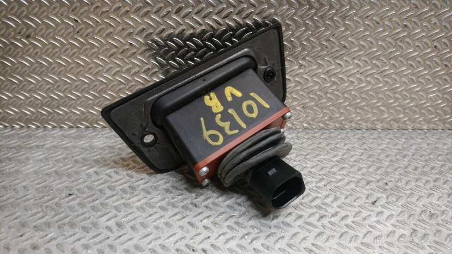 Diverse deler til VW Transporter / Caravelle, 2003-2009 (Fase 1) (T5) (T5) (VOLKSWAGEN|7H0 907 437 C)