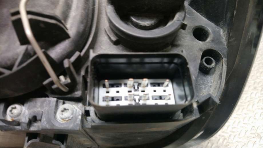Frontlykt høyre halogen til Volvo V50 2004-2007 (Fase 1)  (VOLVO|31335221||30698886)