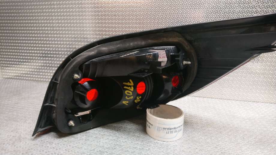 Baklykt venstre til BMW 5-Serie 2003-2010 (E60/E61) (E60/E61) (BMW|63 21 7 165 737|)