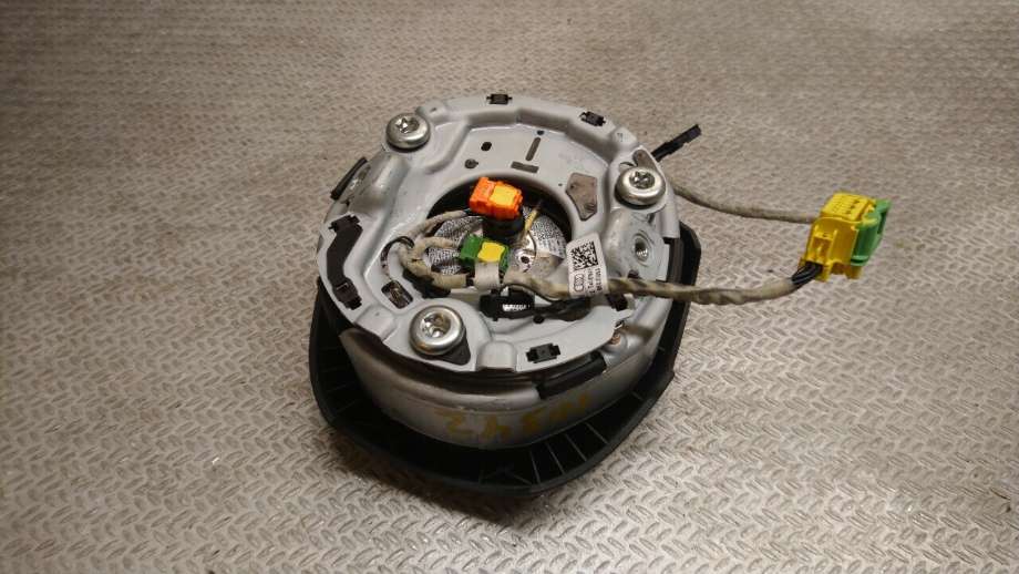 Airbag rattpute til Audi A4 2007-2014 (Type IV) (B8) (B8) (AUDI|8K0 880 201 AL||8K0 971 589 A)