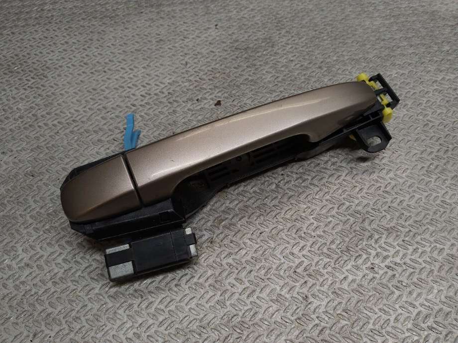 Dørhåndtak utv venstre bak til Subaru Forester, 2013-2019 (Type IV)  (SUBARU|62142SG010)