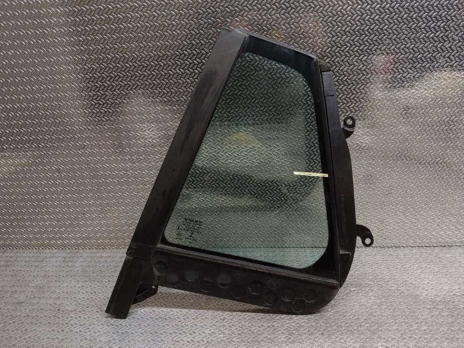 Diverse deler til Volvo V60/V60 CC, 2013-2018 (Type I, Fase 2)  (VOLVO|31385450)