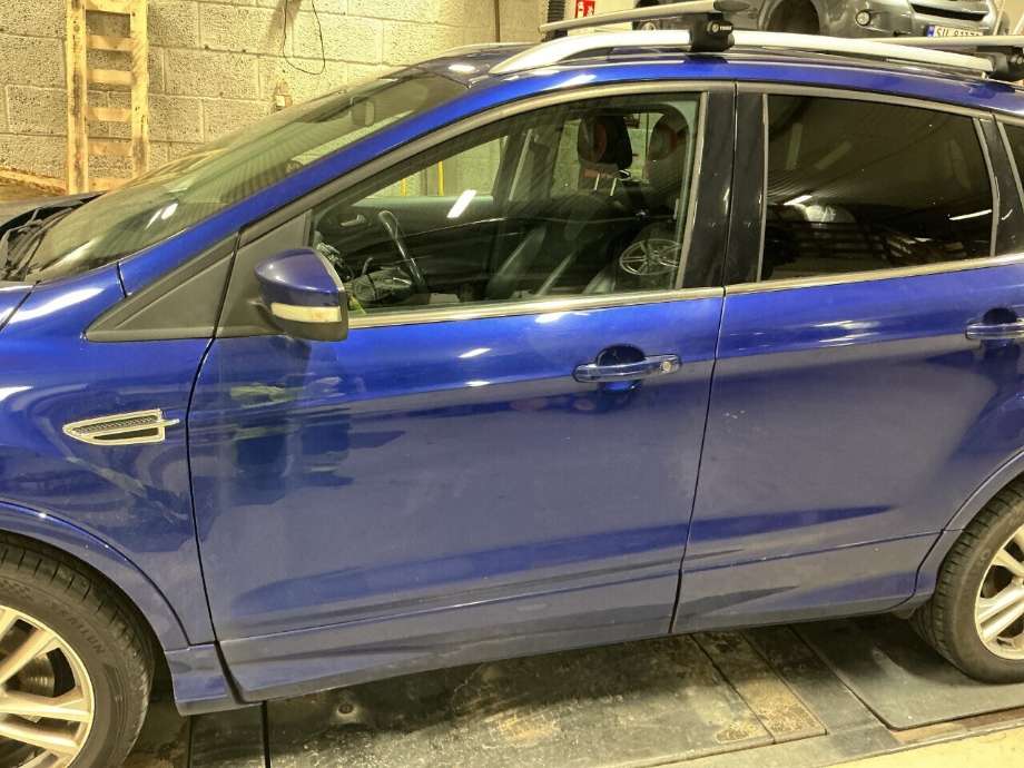 Dør venstre foran til Ford Kuga, 2013-2019  (FORD|)