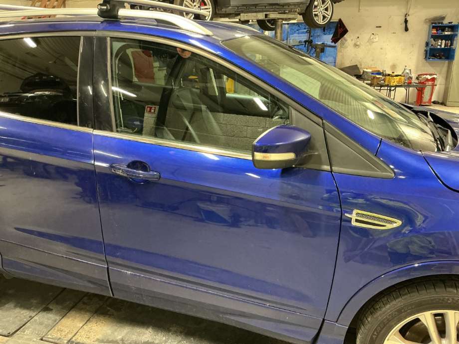 Dør høyre foran til Ford Kuga, 2013-2019  (FORD|)