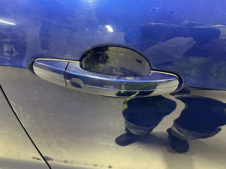 Dørhåndtak utv høyre foran til Ford Kuga, 2013-2019  (FORD|)