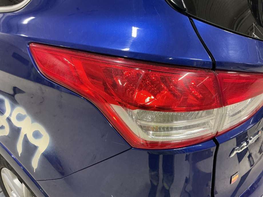 Baklykt venstre til Ford Kuga, 2013-2019  (FORD|)