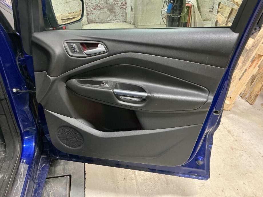 Dørtrekk høyre til Ford Kuga, 2013-2019  (FORD|)