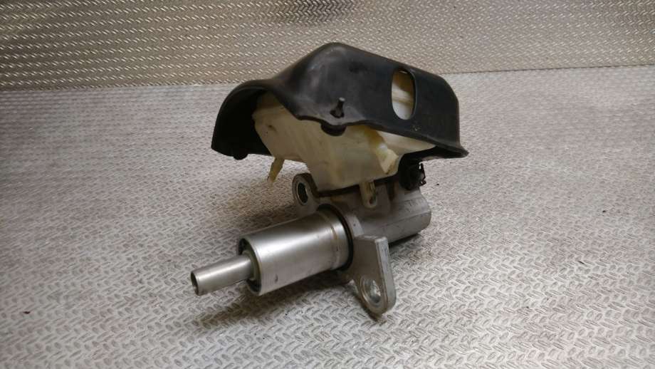 Diverse deler til Audi A4, 2007-2014 (Type IV) (B8) (B8) (AUDI|8K0611301A)