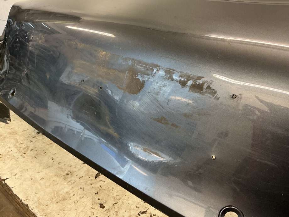 Støtfanger foran til BMW i3 2013-2022 (BMW|51 11 7 375 430|51 11 7 385 780|)