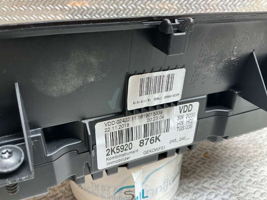 Instrumentpanel til VW Caddy 2015-2020 (Type III, Fase 3)  (VOLKSWAGEN|2K5 920 876 K|2K5 920 876 KX|)