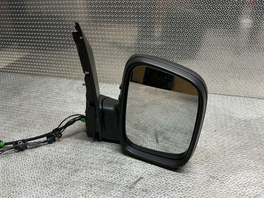 Speil høyre til VW Caddy 2015-2020 (Type III, Fase 3)  (VOLKSWAGEN|2K5 857 508 AP||2K5 857 508 FB 9B9)