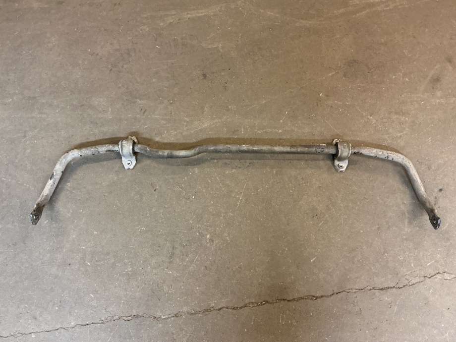 Stabilisatorstag foran til VW Golf VII, 2012-2017 (Fase 1)  (VOLKSWAGEN|5Q0 411 303 N)