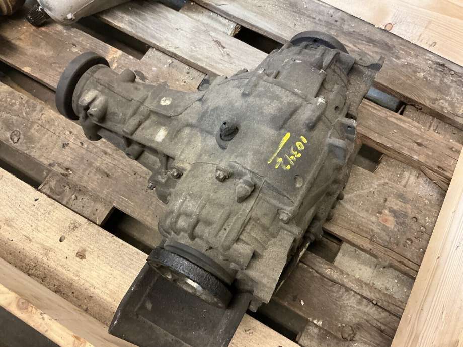 Kardang klokke bak til Audi A4 2007-2014 (Type IV) (B8) (B8) (AUDI|0BF 500 043 Q|)