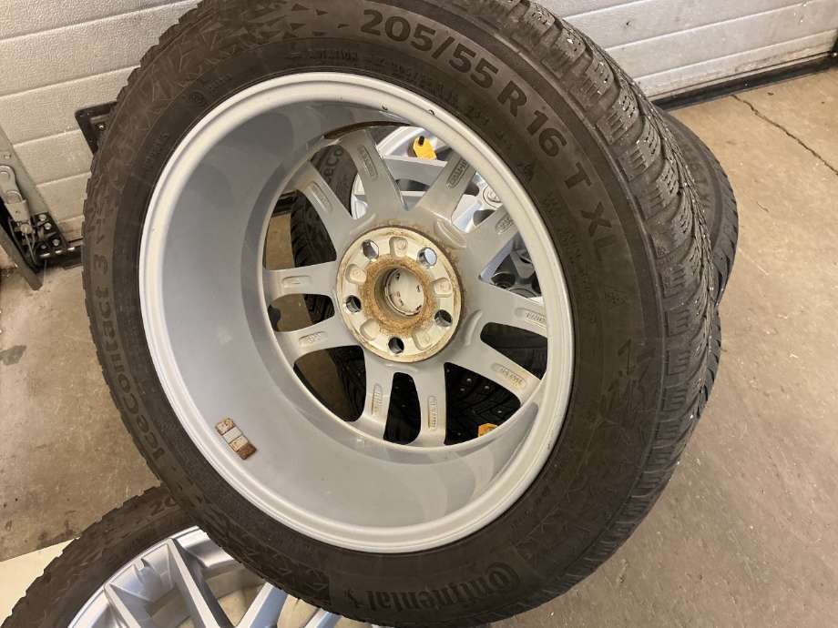 Felgsett aluminium til Toyota Corolla 2019-->>  (TOYOTA|42611-YY500|)
