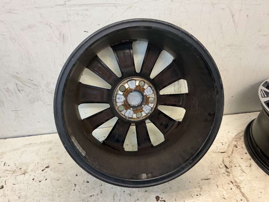 Felg aluminium til Toyota Corolla 2019-->> (TOYOTA|4261102R30|)
