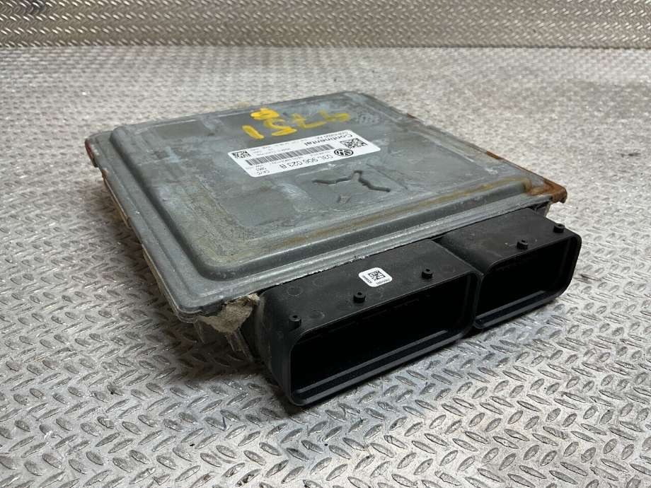 Styreenhet motor til VW Golf VI 2008-2012 (VOLKSWAGEN|03L 997 557 M||03L 6906 023B)